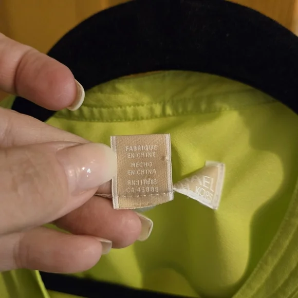 Michael Kors Green Sleeveless Tunic with Mandarin Collar - Picture 4 of 9